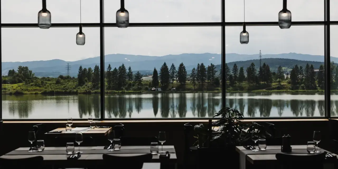Stary Sącz gdzie zjeść - odkryj najlepsze restauracje i smaki