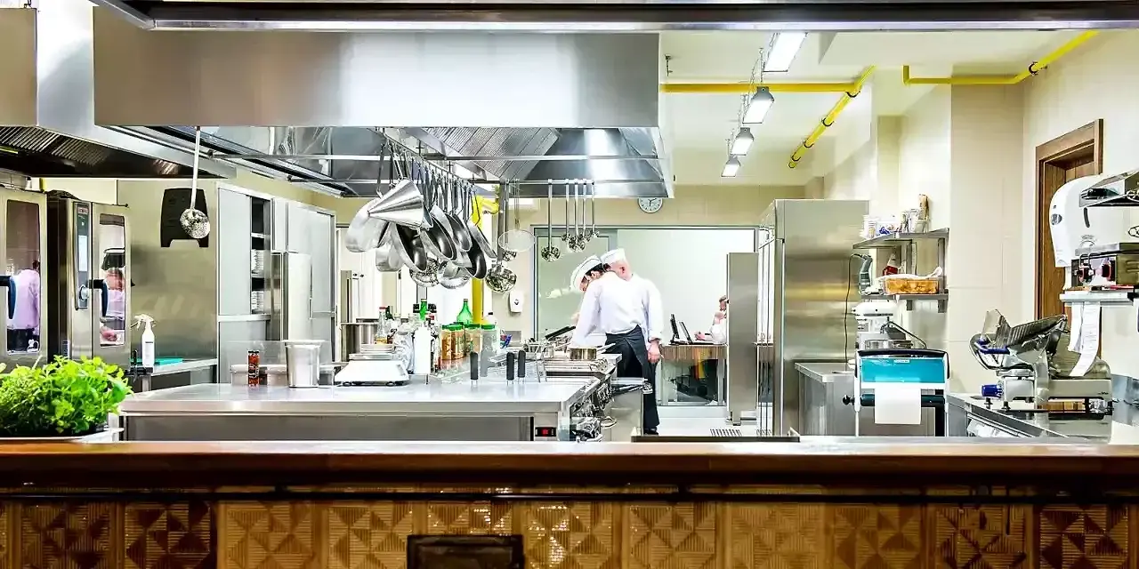 Gdzie zjeść w Rzeszowie? Odkryj najlepsze restauracje i smaki