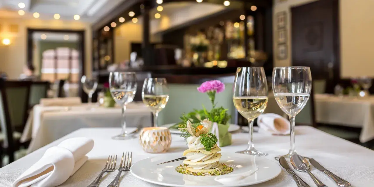 Nowości w karcie Restauracji Bukowej – sezonowa odsłona smaków, którą warto poznać