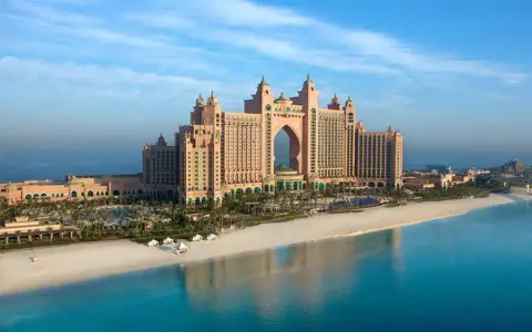 Ile kosztuje hotel w Dubaju? Ceny, które zaskoczą każdego podróżnika