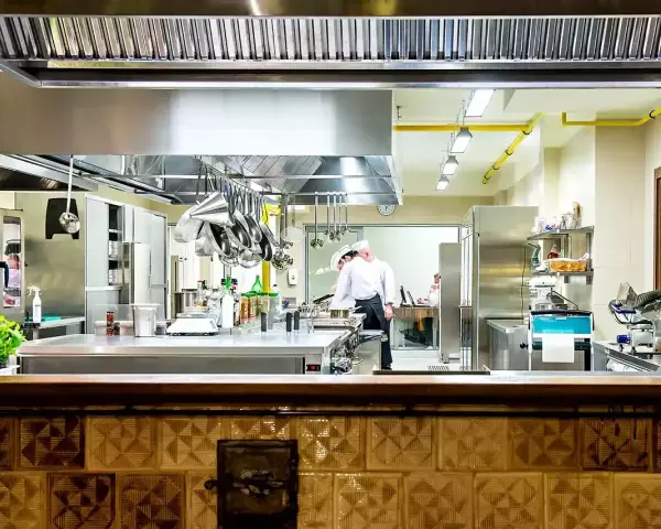 Gdzie zjeść w Rzeszowie? Odkryj najlepsze restauracje i smaki