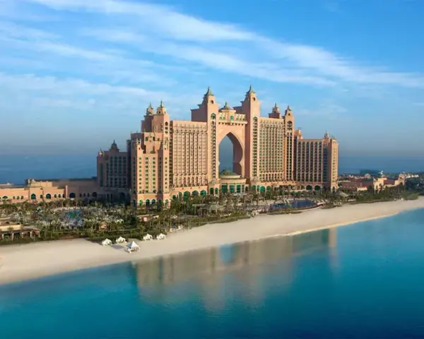 Ile kosztuje hotel w Dubaju? Ceny, które zaskoczą każdego podróżnika