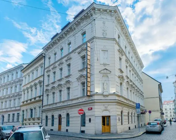 Hotele w Pradze, gdzie mówią po polsku – komfort i łatwa komunikacja