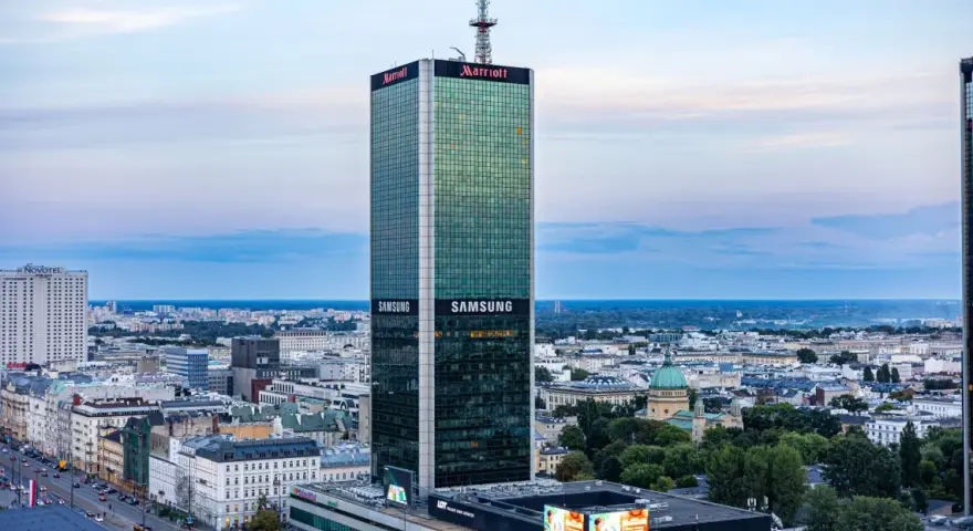 Kto jest właścicielem hotelu Marriott w Warszawie? Zaskakujące zmiany!
